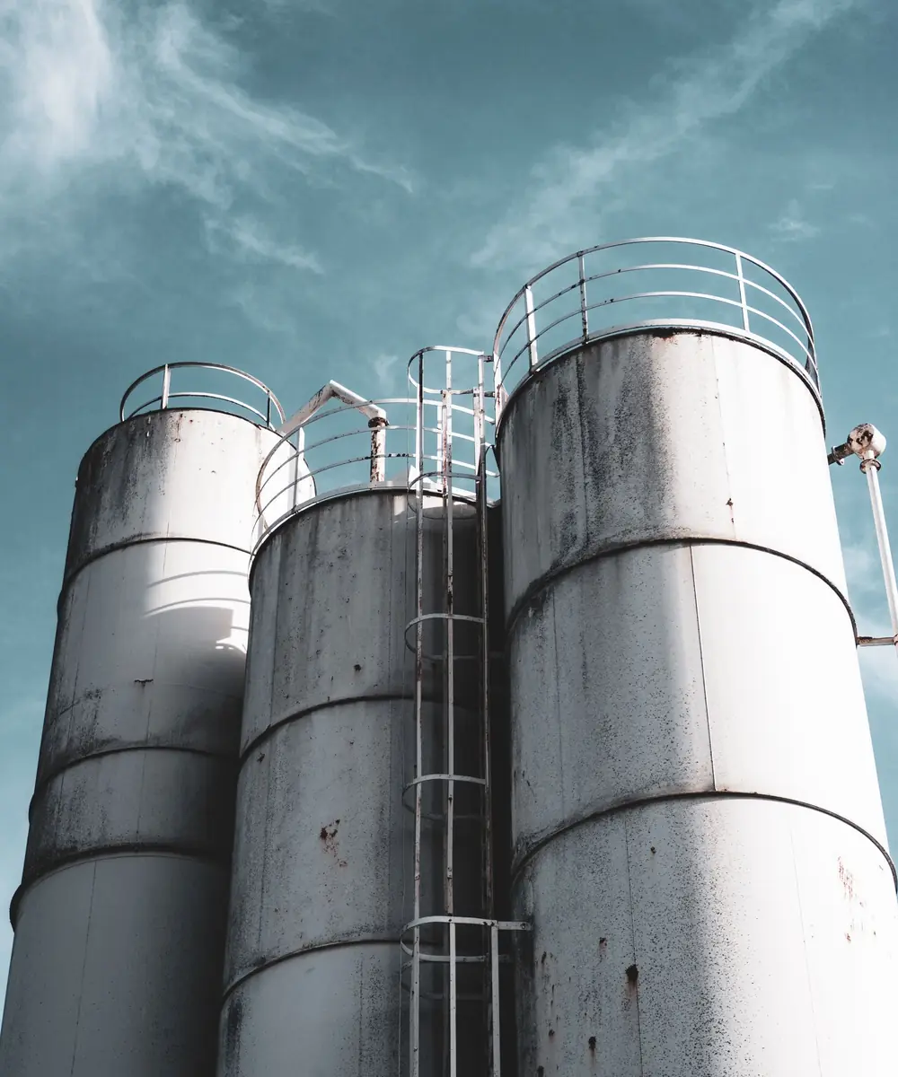 Silos de armazenagem de grãos